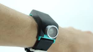 Fitbit for the blind: Echolocation-based smartwatch aids sightless steps