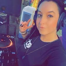 Hi everyone. I would like to know (if anyone is kind enough to share), your  journey as a producer. How did you start, how did you "promote" yourself,  if you have all