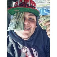 Isiah Lafountain™ (@championpapi)