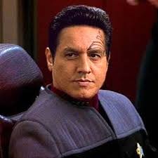Robert Beltran doesn't rule out a Chakotay Return"  https://redshirtsalwaysdie.com/2021/03/19/robert-beltran-doesnt-rule-chakotay-return/?fbclid=IwAR0XLjSQj-nK8TpFiawK0mtK_bND3wwS7Etd2PLVQ-XcO-dfirJFUM051hs