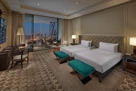 Laterooms have hundreds of thousands of hotels and bed and breakfasts listed on our website from london hotels to hotels in manchester, glasgow, new york and beyond, so wherever. Luxury 5 Star Hotel Jumeirah Beach Mandarin Oriental Jumeira Dubai