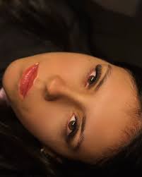 KETHELYN KEITH • LASH DESIGNER • SARAPUÍ