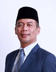 Persempadanan kawasan pilihan raya pada 1985 ruhanie mnejadi ketua pergerakan pemuda umno bahagian parit sulong mulai 1985. Portal Rasmi Dewan Negeri Johor