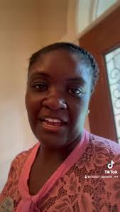 Call me for a private tour! 🏡...