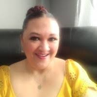 Chantel Bennett's Instagram, Twitter & Facebook