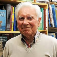 Philippe Carrer [1928-2023] Médecin, psychiatre des hôpitaux, spécialiste  de la civilisation bretonne, France