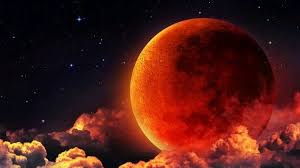 Umumnya jika terdapat dua fase purnama dalam satu bulan masehi bulan purnama kedua disebut dengan istilah bluemoon. Jam Melihat Gerhana Bulan Total 31 Januari 2018 Di Surabaya Malang Dan Gresik Yang Tepat Surya