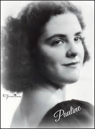 Kim Laforest's Instagram, Twitter & Facebook