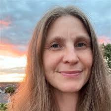 Anna Grebe's Instagram, Twitter & Facebook