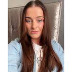 Stacey Bauch's Instagram, Twitter & Facebook