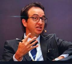 Christopher Axelson's Instagram, Twitter & Facebook