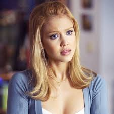 351 x 500 jpeg 39 кб. Bolu Babalola On Twitter Remember When Jessica Alba Played Sue Storm In That Shit Fantastic Four Movie And They Made Chris Evans Her Twin Brother And Gave Her Blonde Hair And Blue