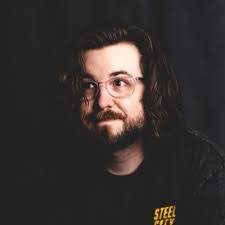 Dana Peele's Instagram, Twitter & Facebook