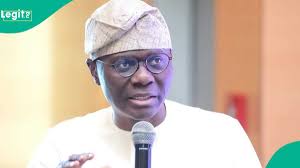 Gwamna Ya Duba Halin da Ake Ciki, Ya Yi Wa Masu Laifi Sama da 50 Afuwa