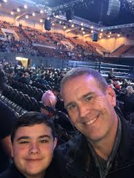 David Mccown (@gatlinburgdave)