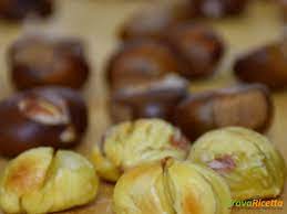 Si possono mangiare le castagne in allattamento? Castagne Al Forno Fatte In Casa Ricetta Trovaricetta Com