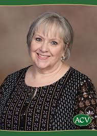 Susan Darby's Instagram, Twitter & Facebook