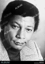 El cantante de jazz Johnny Hartman.