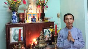 Ông được người việt kính trọng tôn xưng là đại thi hào dân. About Nguyen Minh Nguyen Minh Tien