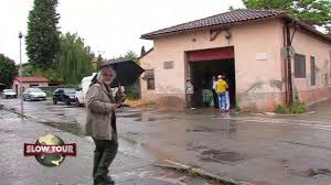 Il Carassio Del Trasimeno E L Ombelico Di Adamo Puntata In Onda Su Rete 4 Domenica 28 Luglio Ancora Umbria Nella Nuova Puntata Patrizio Naviga Sul Lago Tours