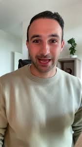 Why text campaigns boost employee referral programs