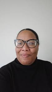 Bienvenida a la clase de Sociología con Ms. Eubanks