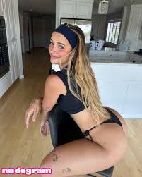 Ariel Kytsya Гола изтичане OnlyFans снимка 7 - Nudogram v2.1