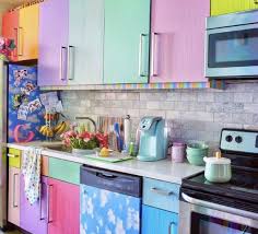 Hotels with kitchens in los angeles. Is The Lisa Frank Hotel A Knockoff Of This Apartment
