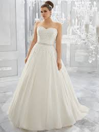 Bellas hochzeitskleid ist zu haben. Brautkleid Trends Fur 2019 Neue Marken Neue Styles Bella Figura