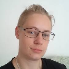 Edit: I got the help I needed! Thank you so much💜 closing the comment  section🙌 online or IRL shop in Norway sell these (found one online shop  but they said they had