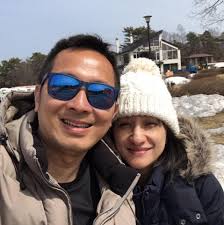 可充電住宿】 隨手在booking找高雄住宿篩選的時候只選了#停車場後來選了連鎖的#康橋商旅覺民館開到地下室發現竟然有TESLA的專用充電車位