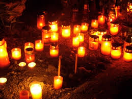 Din păcate nu toți sunt de aceeași părere, cumpărând în mod obișnuit o pereche de ciorapi pentru bărbați și o tigaie sau cratiță pentru femei. Luminatia Crestinortodox Ro