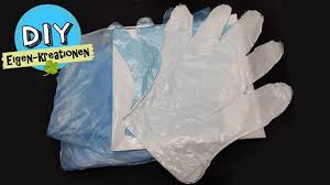 Handschuhe Aus Tragetaschen Oder Plastiktuten Machen I Diy Eigen Kreationen In 2020 Plastiktute Tragetasche Ideen Fur Geschenke