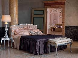 Betten polsterbetten lederbett günstig online kaufen aus der schweiz. Bett Im Klassischen Stil Silber Finish Fur Hotels Idfdesign