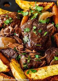 Slow Cooker Red Wine Hind Shank Recipe Beef Recipes Slow Cooker Recipes Meat Recipes