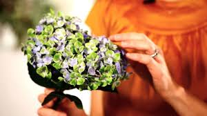 This would make a great photo at your #wedding and a chance to show off the bouquets too. How To Make Hydrangeas Last Longer Wedding Flowers Youtube