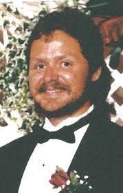 Bruce Isom's Instagram, Twitter & Facebook