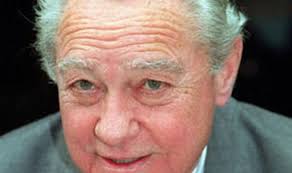 Richard Todd dies at 90