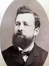 Thomas Dobson's Instagram, Twitter & Facebook