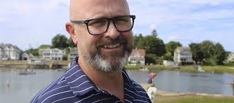 Former Navy SEAL enters Yale as a 52-year-old freshman