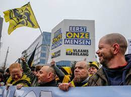 Sinds juni 2007 vertegenwoordigt ze de. Oprichter Extreemrechtse Schild Vrienden In Zee Met Vlaams Belang Buitenland Ad Nl