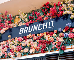 Brunchit - the city's coastal area - begin your day before exploring Alicante's forum's adult scenes.