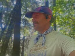 Summer miles hit different. Longer days, shaded trails, and just enough  sweat to know you're doing it right. Out here soaking it up—one step at a  time. . . Shout out to