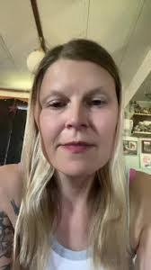 Lori Pauly's Instagram, Twitter & Facebook