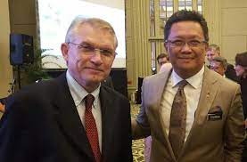Ahli majlis tertinggi umno, datuk seri abdul rahman dahlan juga tidak tersenarai dalam calon umno tersebut. Konrad Adenauer Stiftung Foundation Office Malaysia The 19th Malaysia Strategic Outlook Conference 2017