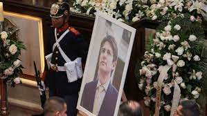 Tumba de Miguel Uribe Turbay estará muy cerca de la de otros políticos víctima de magnicidio: Cementerio Central lo recibirá | Red+ Noticias Colombia