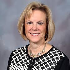 Donna Linke's Instagram, Twitter & Facebook