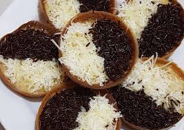 Resep Martabak Manis Mini Simple Oleh Dapur Regina Cookpad Camilan favorit saya ini cara membuatnya gampang. resep martabak manis mini simple oleh