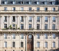 How Haussmann Architecture Transformed All Of Paris With Modern Buildings Haussmann Architecture Paris Architecture Architecture