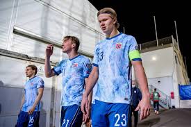 Max verstappen produced an assured performance at the monaco grand prix to move to the top of the formula one drivers' championship standings for the first time in his career. Bei Transfer Verpasst Bvb Sturmbulle Erling Haaland Ein Mega Preisschild Ligalive